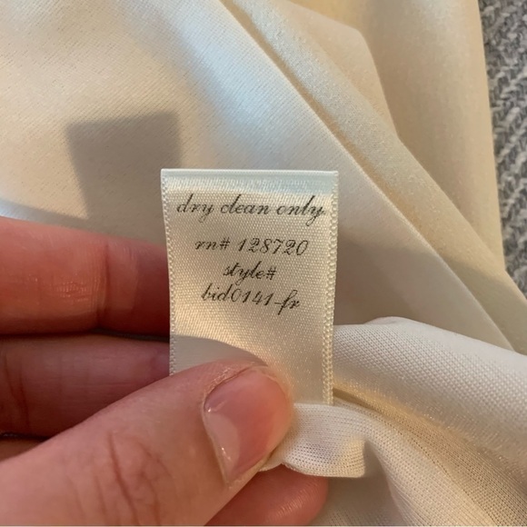 Alya Ivory Beaded Tunic Length Sleeveless Top with Open Tie Back - Picture 7 of 8